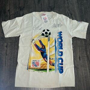 Vintage World Cup USA 94’ tee with signatures